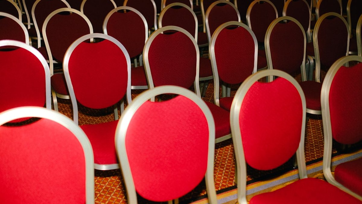Introvert's Guide to Killer Conference Networking